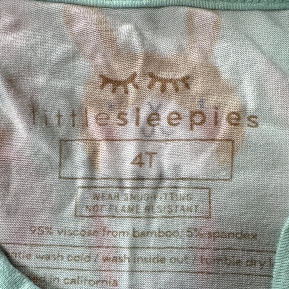 Little Sleepies Rad Rabbits - Picture 3 of 3